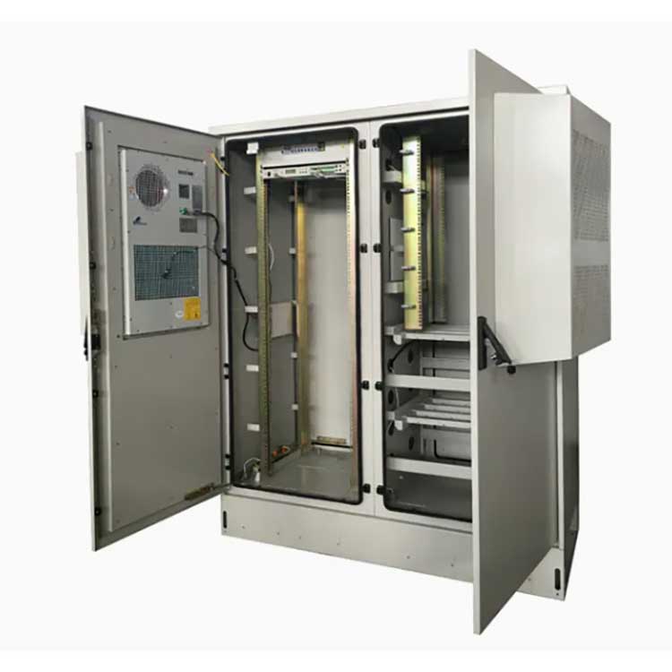 Jämförelse och analys av väggmonterade och golvstående distributionsskåp